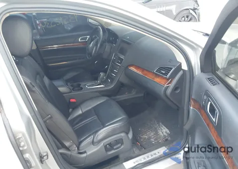 2015 Lincoln Mkt Ecoboost z USA, uszkodzony, nr VIN 2LMHJ5AT2FBL03035